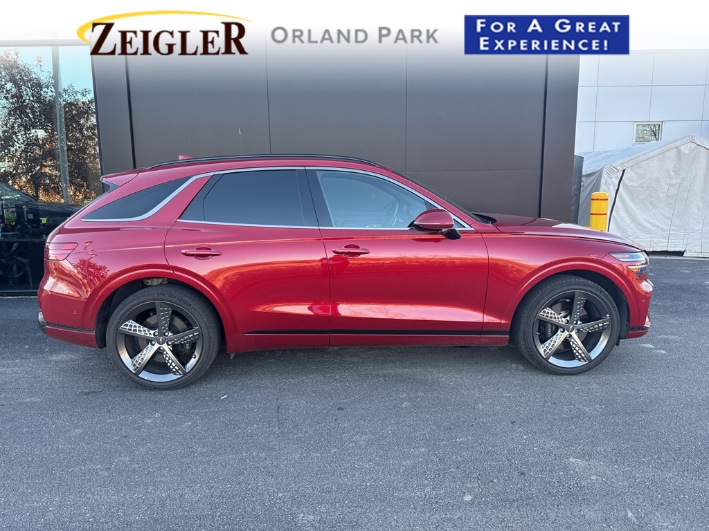 Used 2024 Genesis GV70 SUV