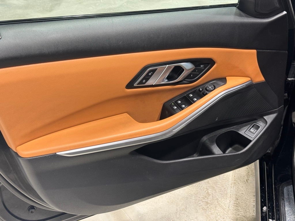 2023 BMW 330I - Image 17