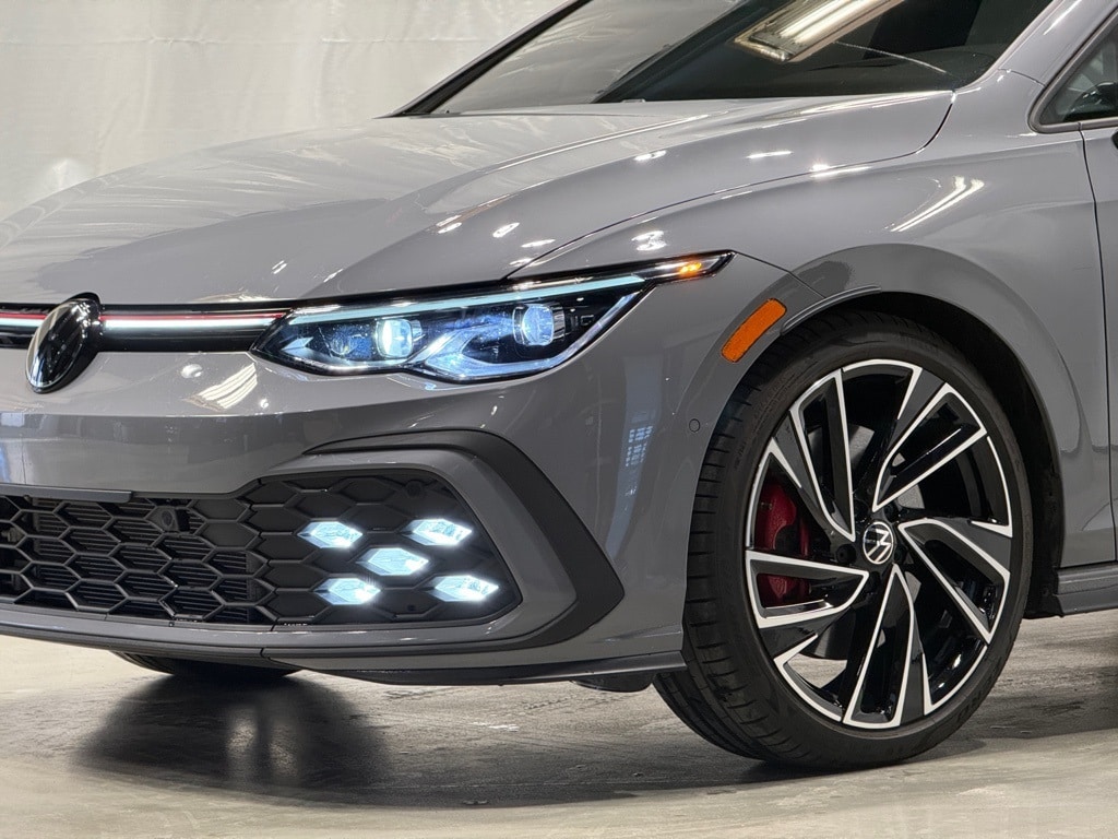 2024 VOLKSWAGEN GOLF GTI - Image 4