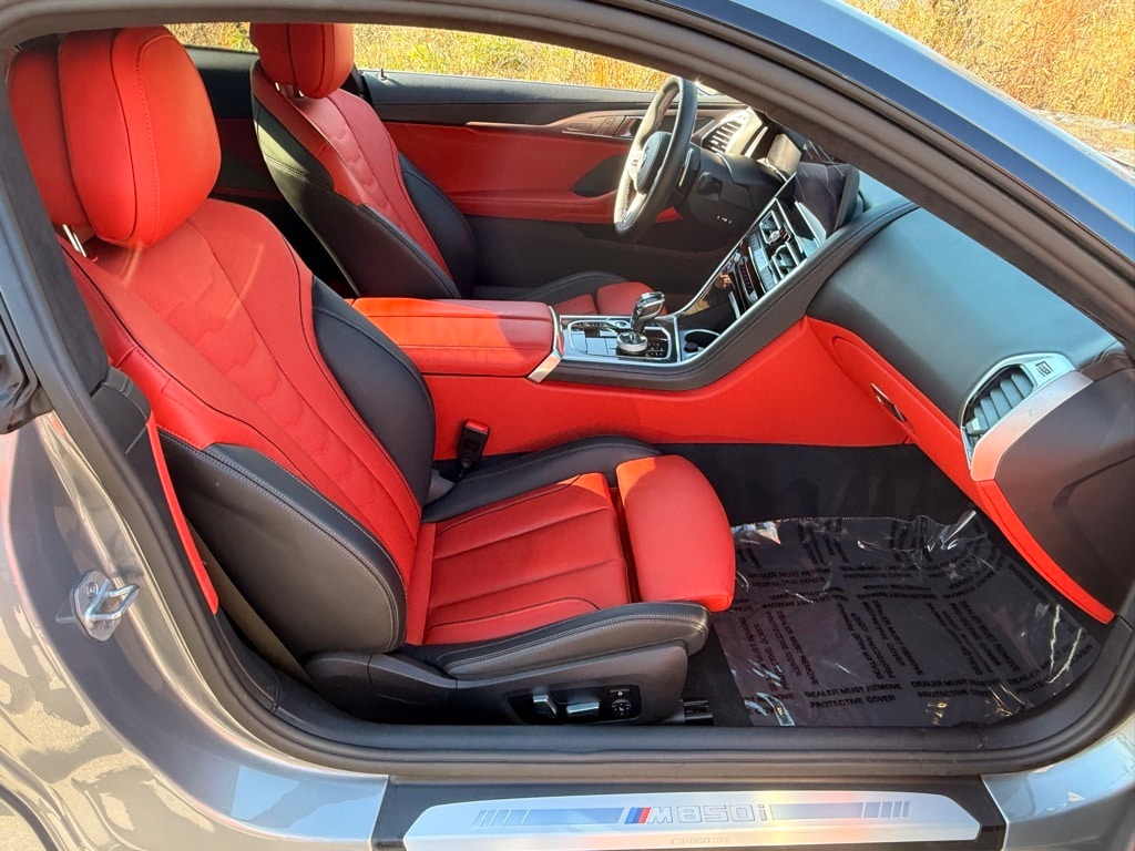 2023 BMW M850I - Image 27