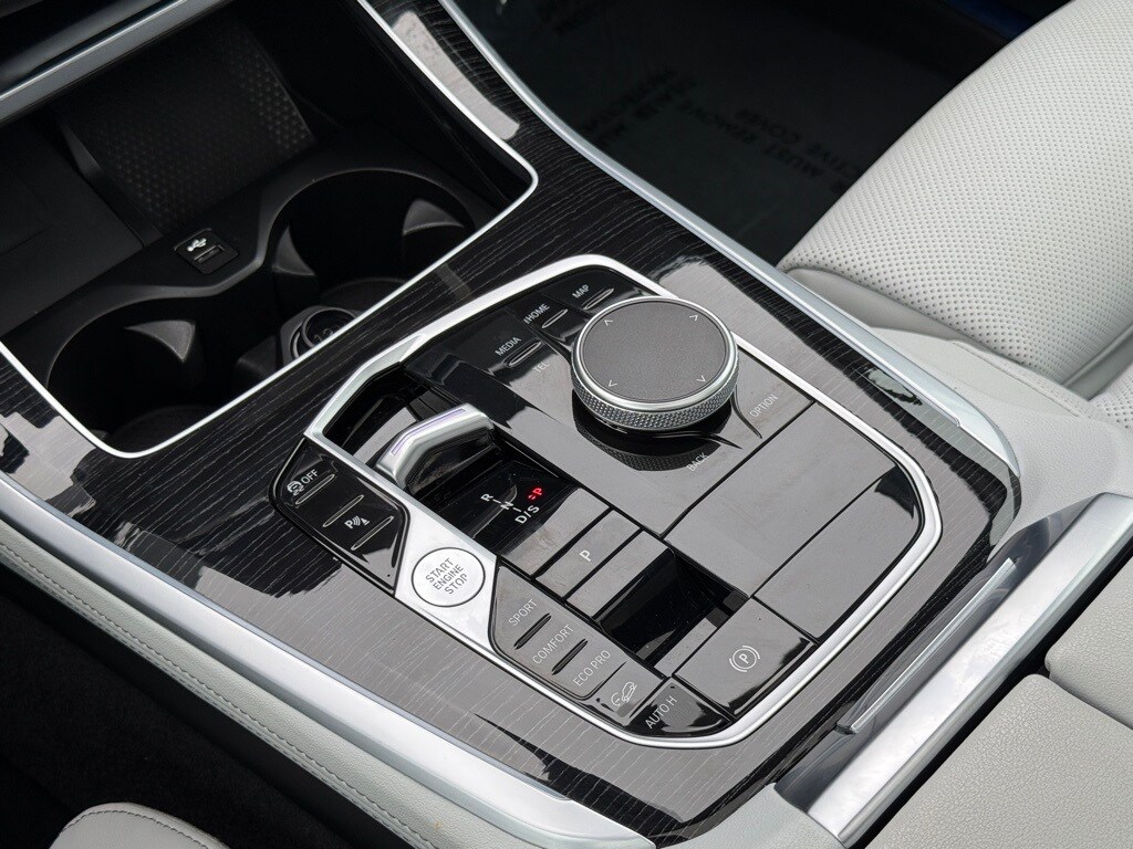 2024 BMW X5 - Image 12