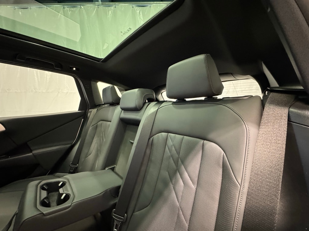 2025 BMW X3 - Image 25