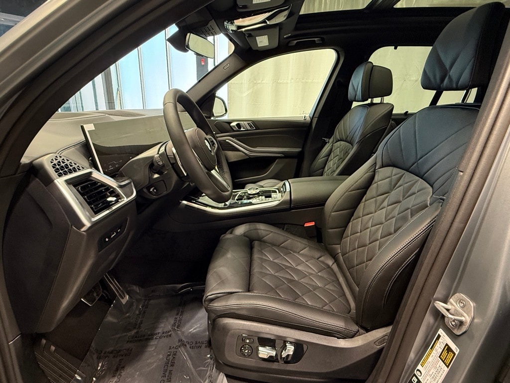 2025 BMW X5 - Image 20