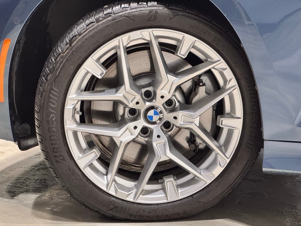 2025 BMW 330I - Image 11