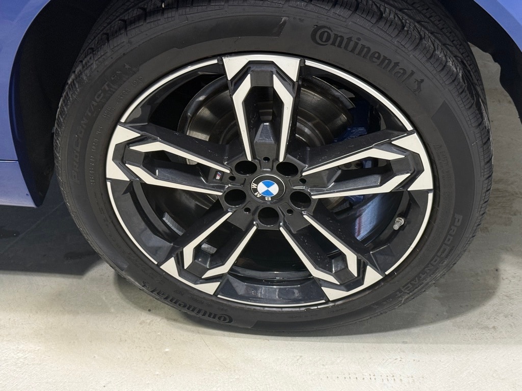 2025 BMW X2 - Image 8