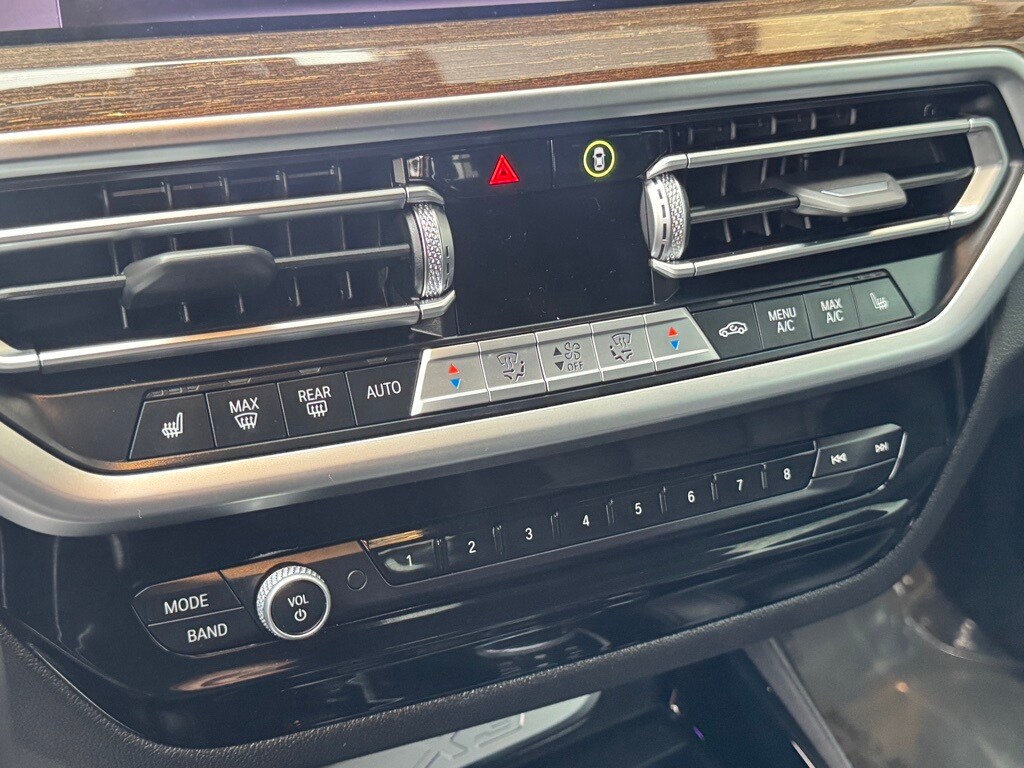 2022 BMW X3 - Image 13