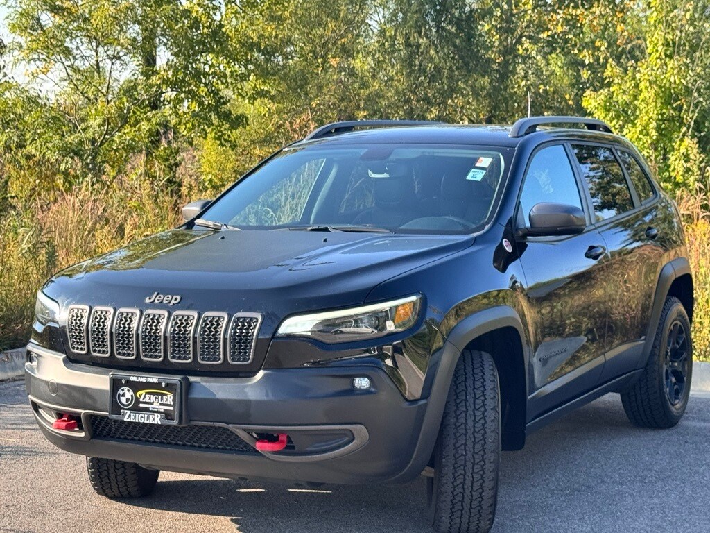 2019 Jeep Cherokee Trailhawk photo 3