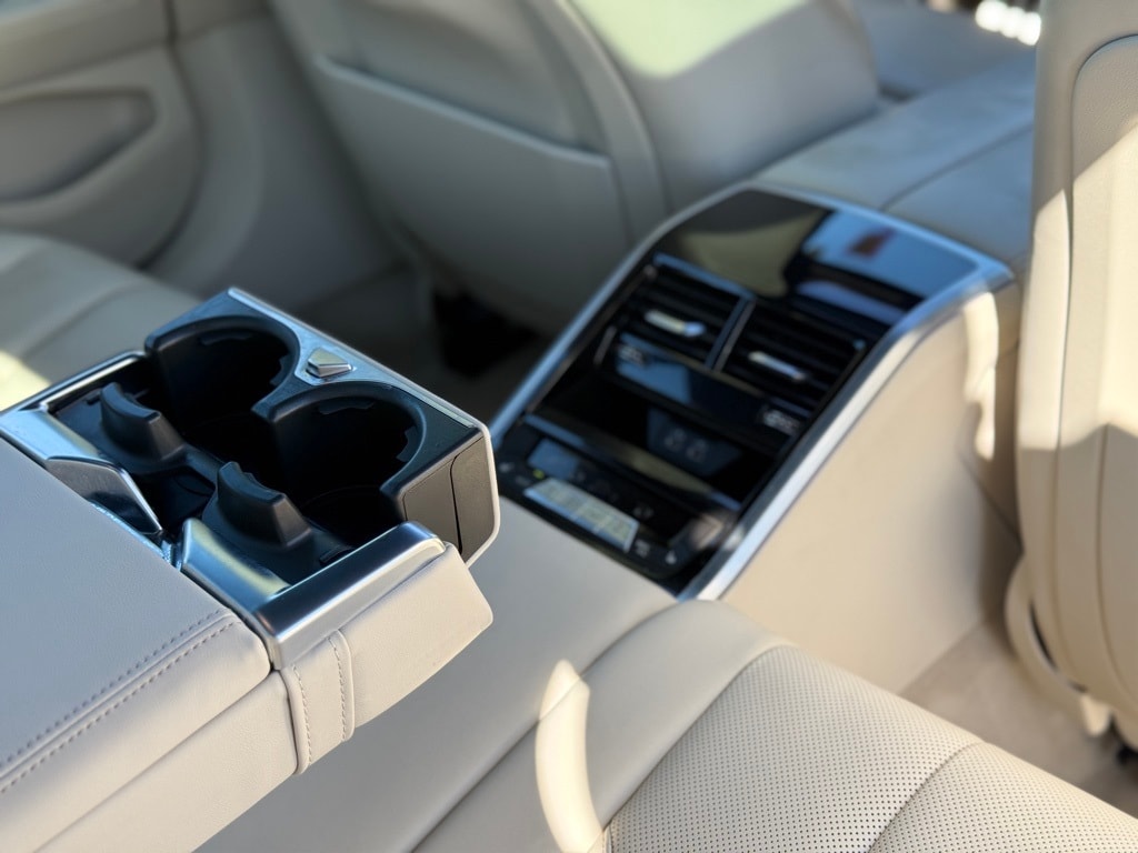 2022 BMW 840I - Image 28