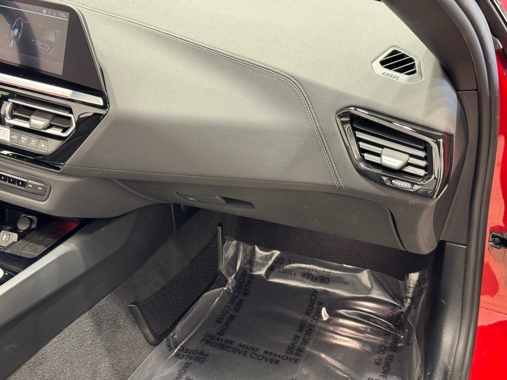 2025 BMW Z4 - Image 23