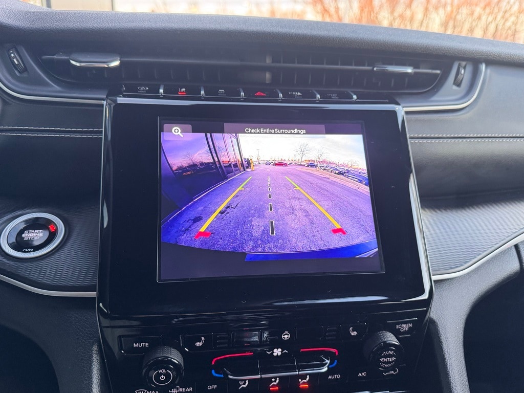 2024 JEEP GRAND CHEROKEE - Image 7