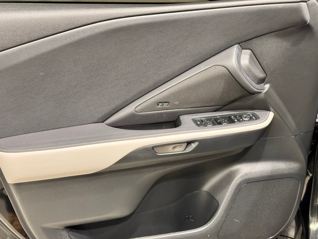 2024 LEXUS TX - Image 18