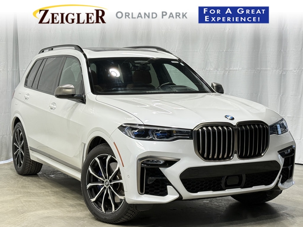 2022 BMW X7 - Image 1