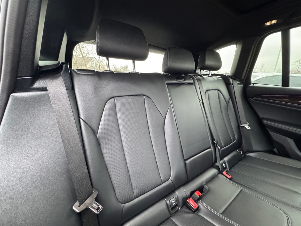 2022 BMW X3 - Image 27