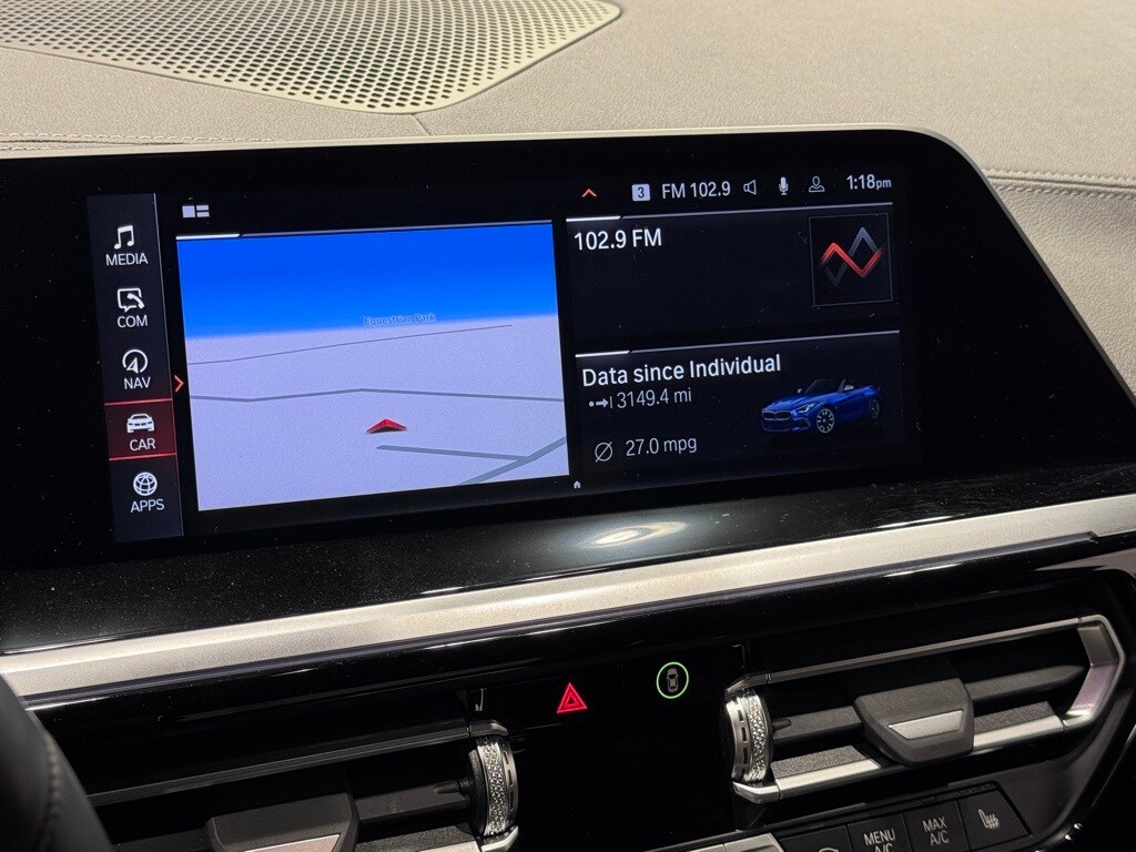 2025 BMW Z4 - Image 12