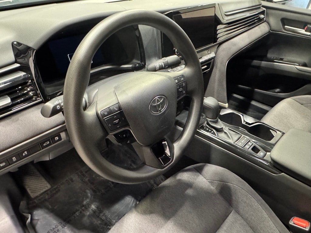 2025 TOYOTA CAMRY - Image 17