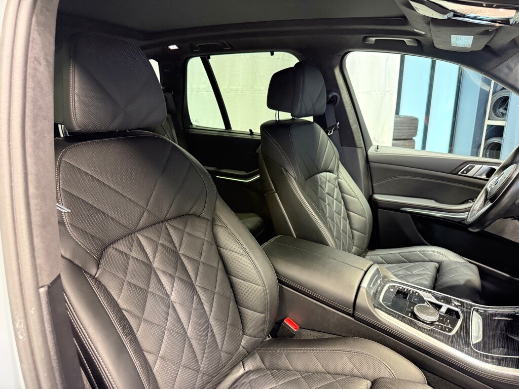 2024 BMW X5 - Image 28