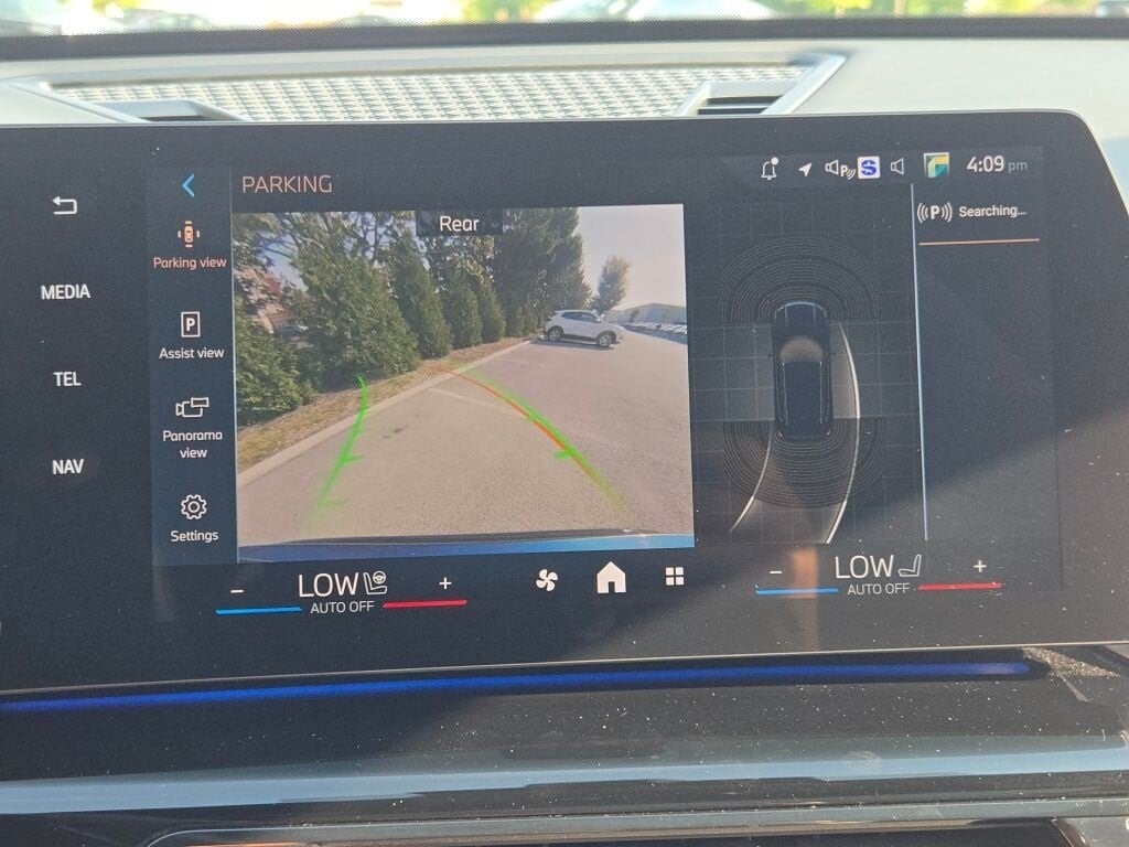 2025 BMW X1 - Image 13