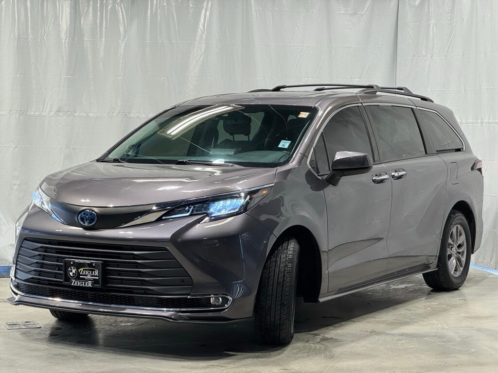 2021 TOYOTA SIENNA - Image 3