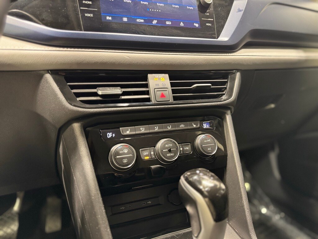 2024 VOLKSWAGEN TAOS - Image 9