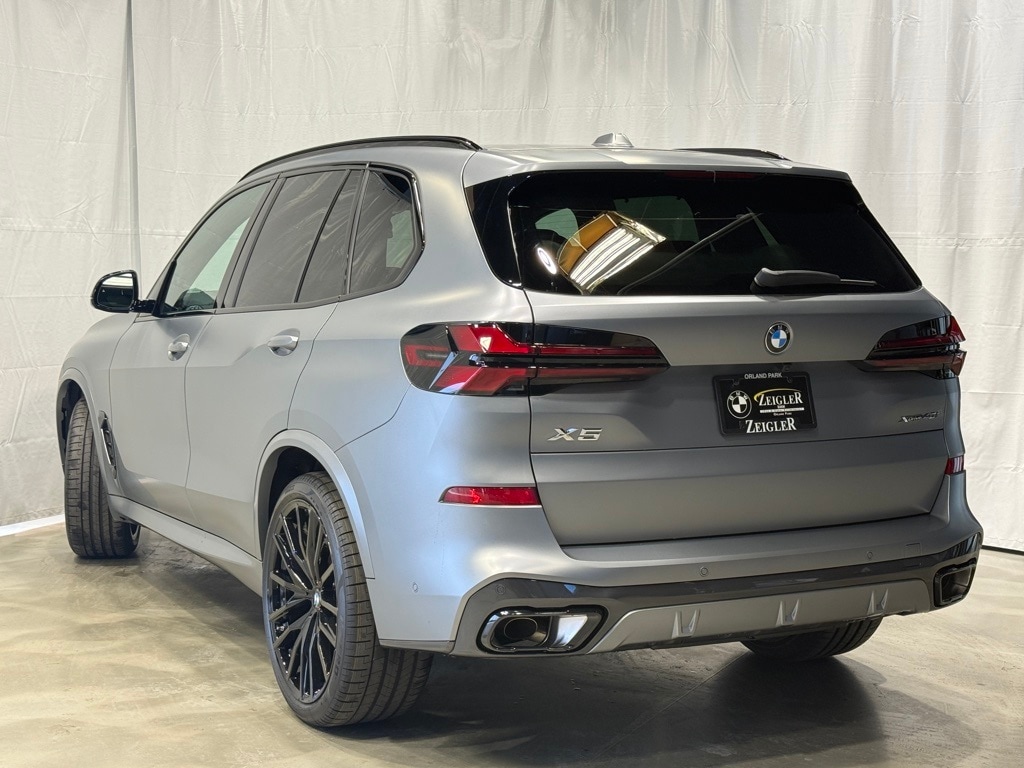 2025 BMW X5 - Image 6