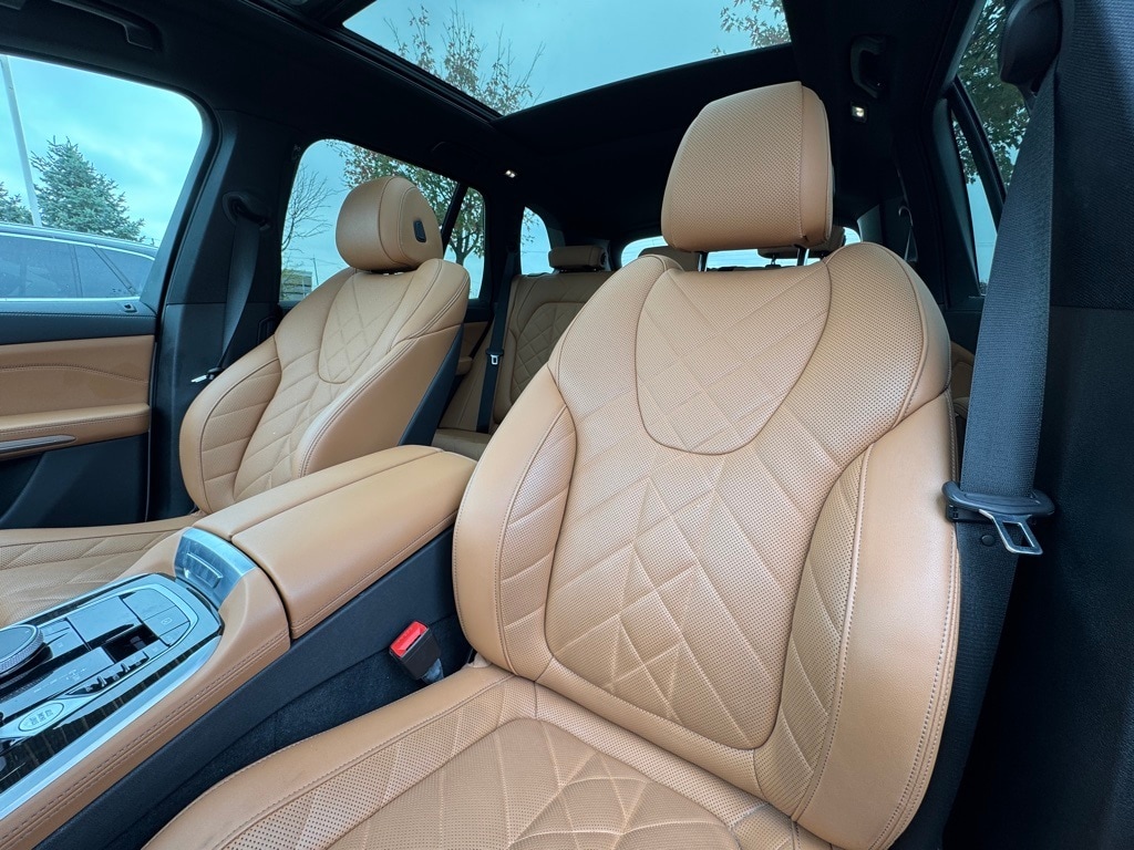 2023 BMW X5 - Image 21
