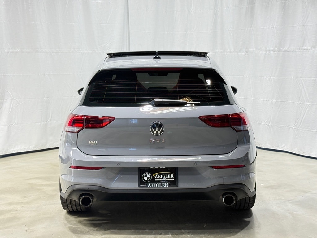 2024 VOLKSWAGEN GOLF GTI - Image 11