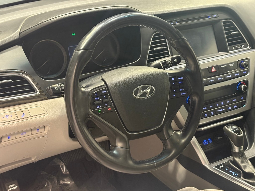 2017 HYUNDAI SONATA - Image 13