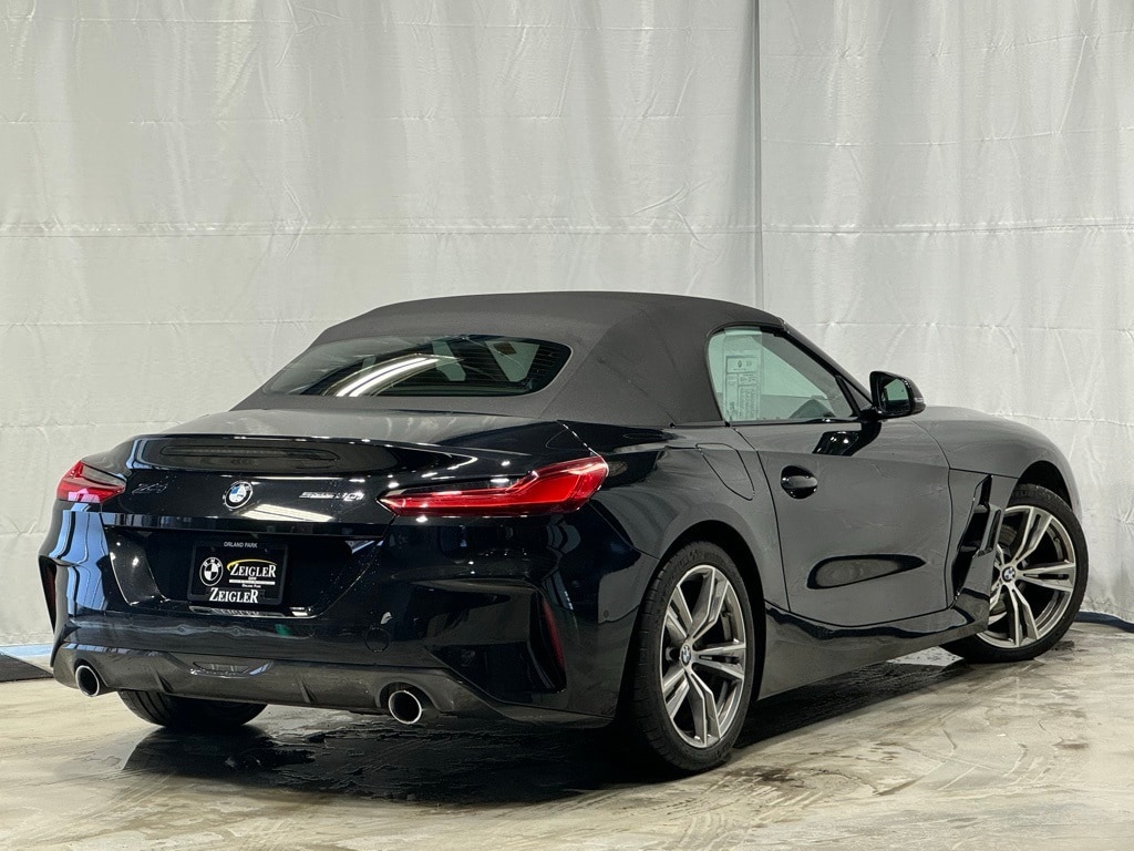 2025 BMW Z4 - Image 6