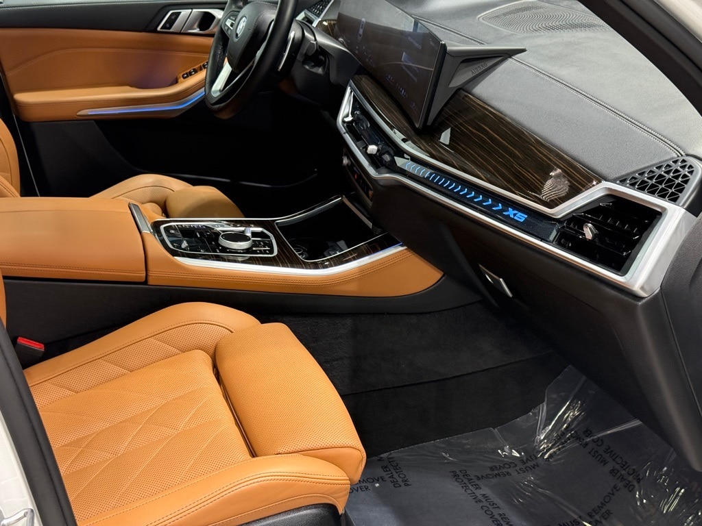 2024 BMW X5 - Image 31