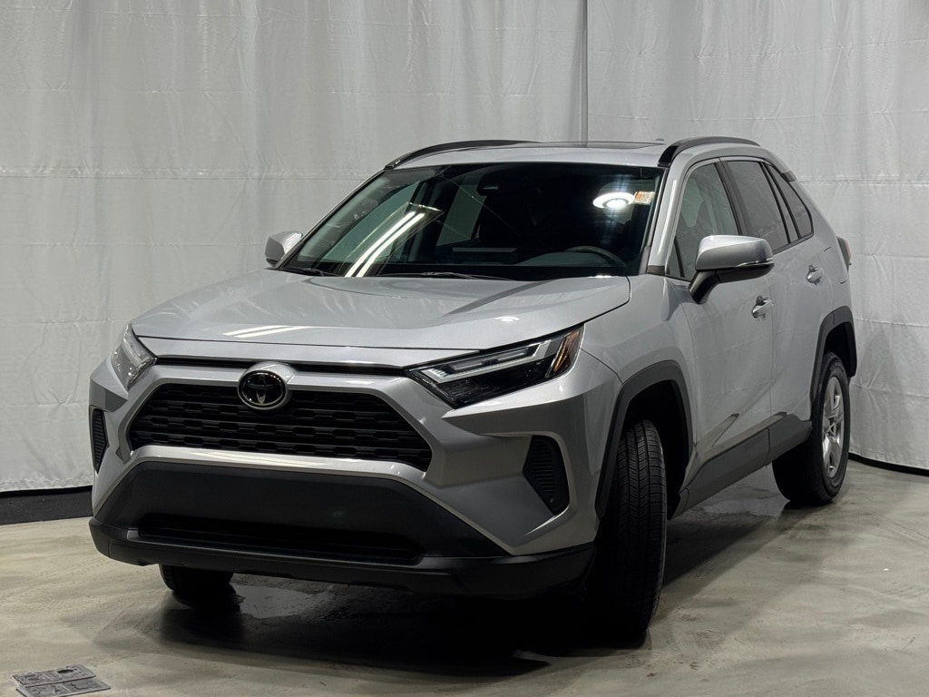 2022 TOYOTA RAV4 - Image 3