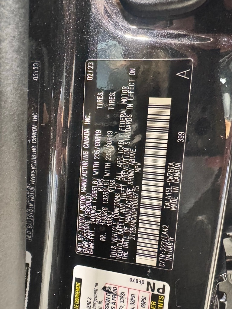 2023 LEXUS RX - Image 32