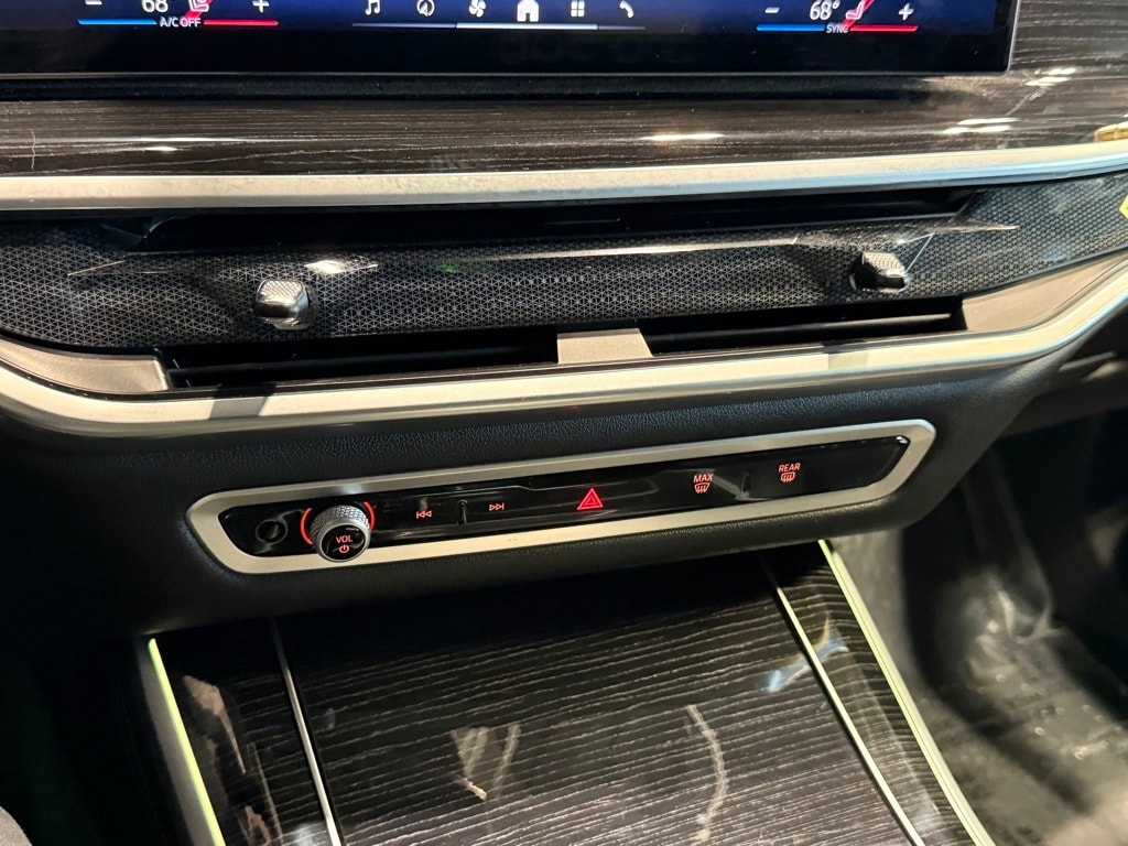 2024 BMW X5 - Image 13