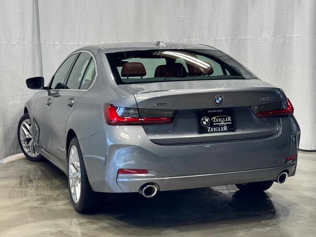 2025 BMW 330I - Image 4
