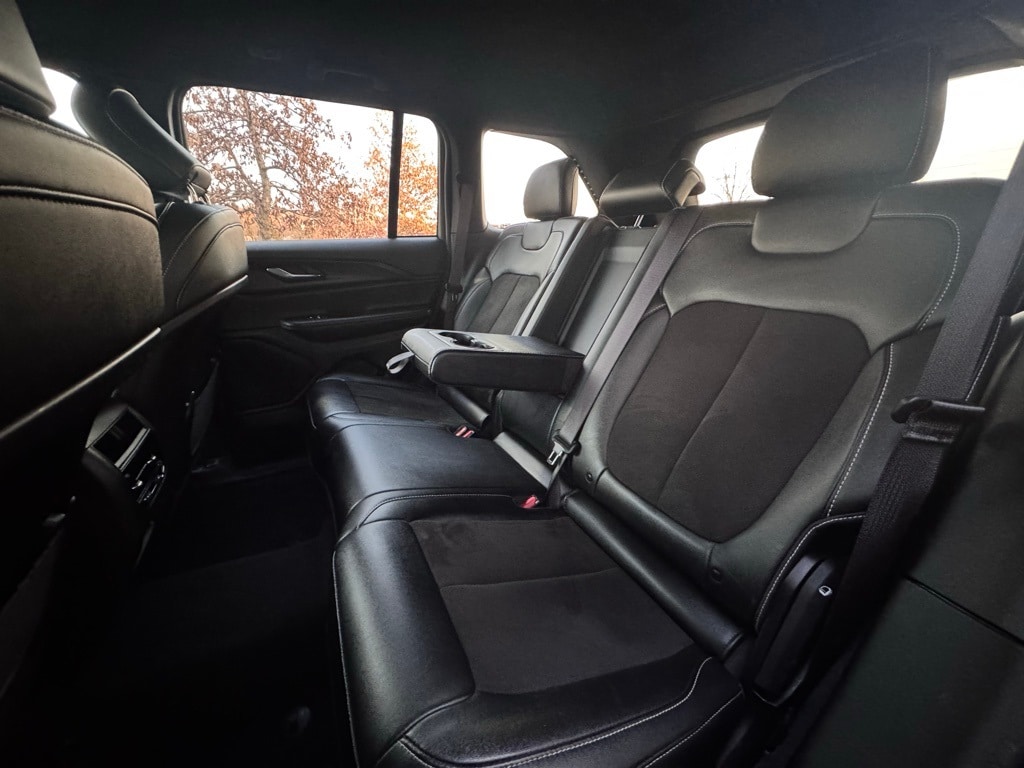 2024 JEEP GRAND CHEROKEE - Image 24