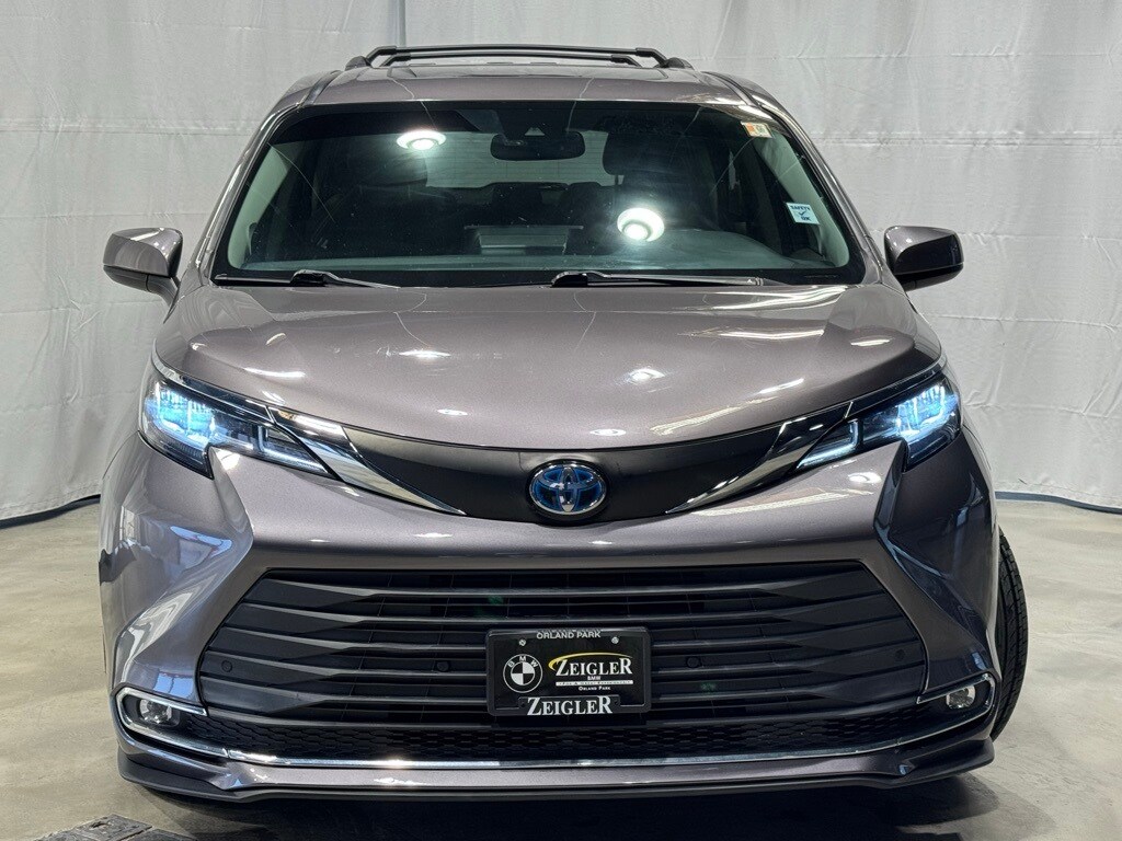 2021 TOYOTA SIENNA - Image 2
