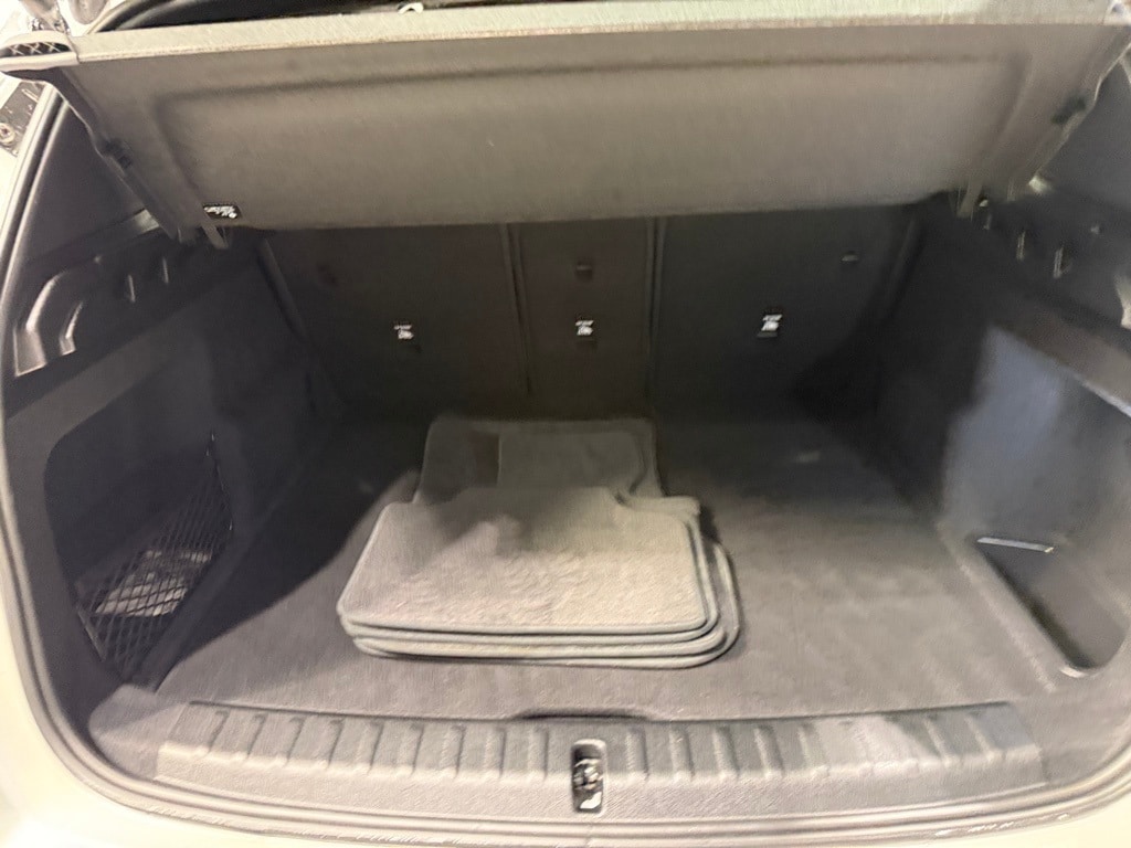 2025 BMW X1 - Image 31