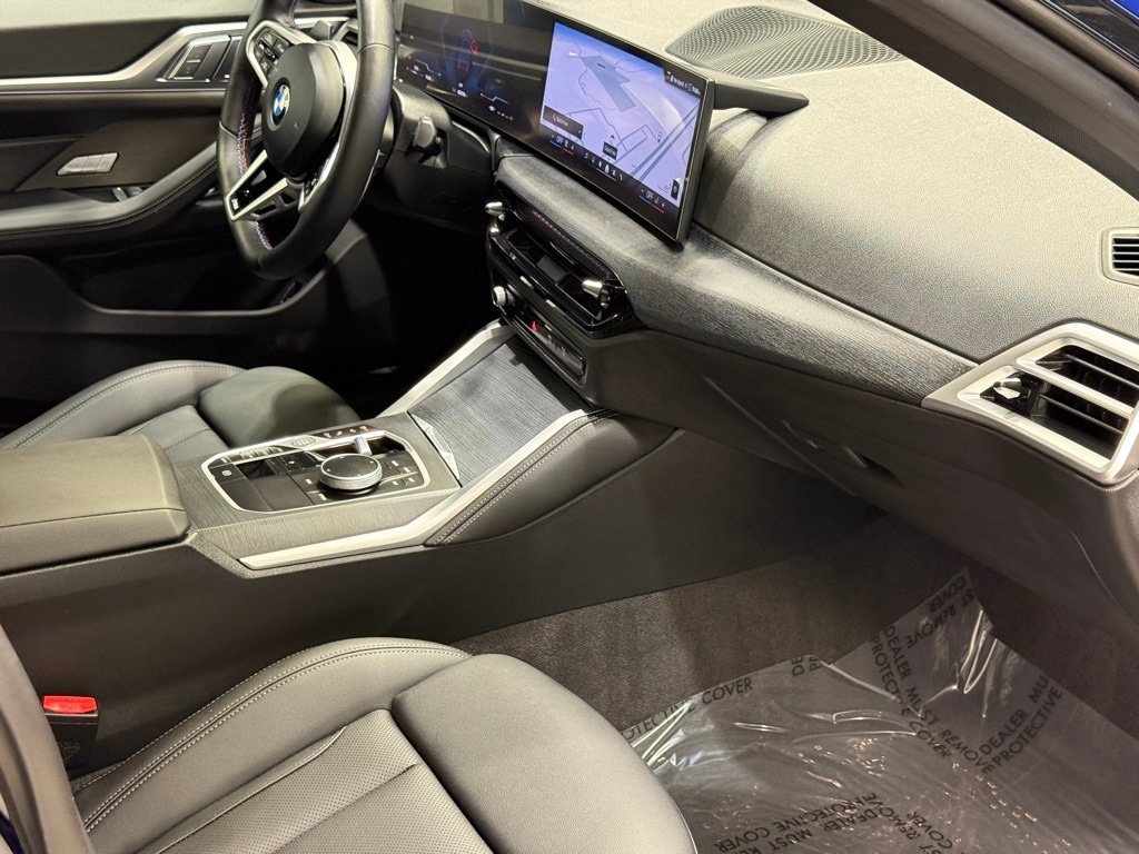 2025 BMW 440I - Image 28