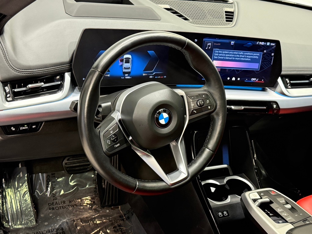 2025 BMW X1 - Image 13