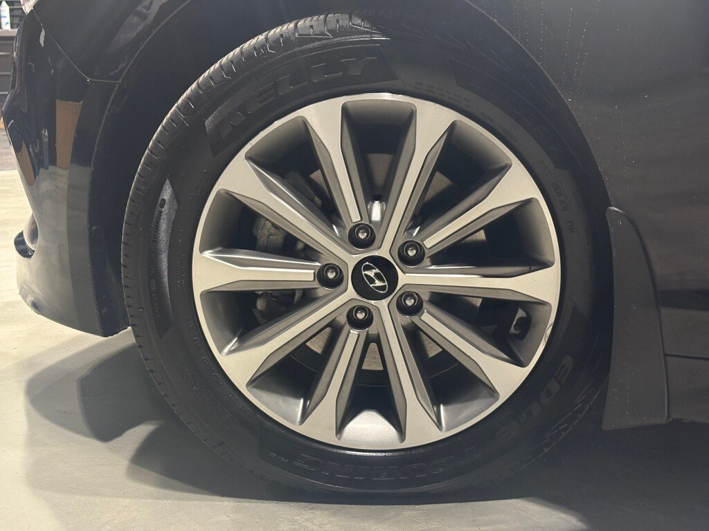 2017 HYUNDAI SONATA - Image 7