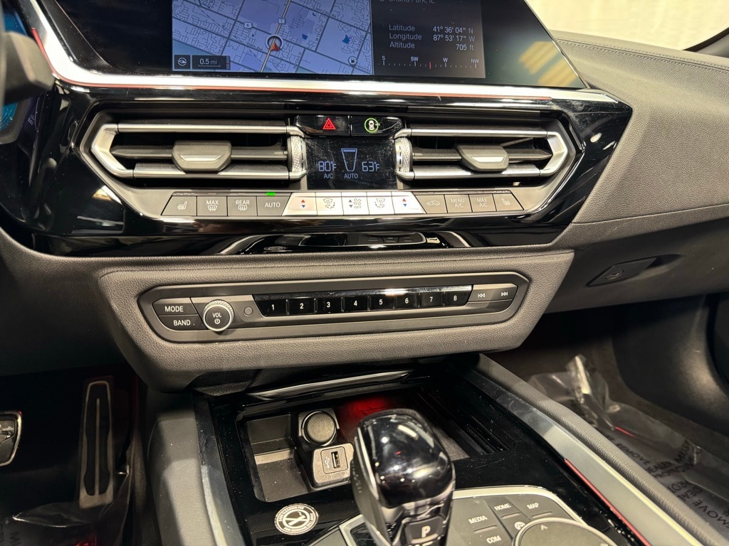 2025 BMW Z4 - Image 11