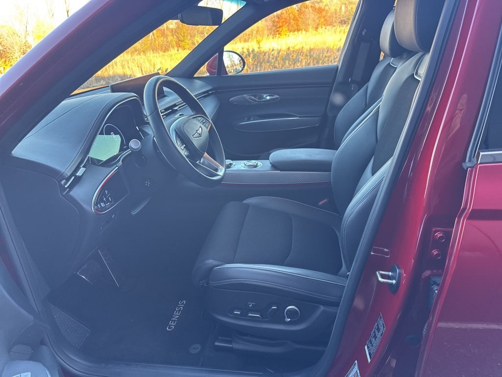 Used 2024 Genesis GV70 SUV