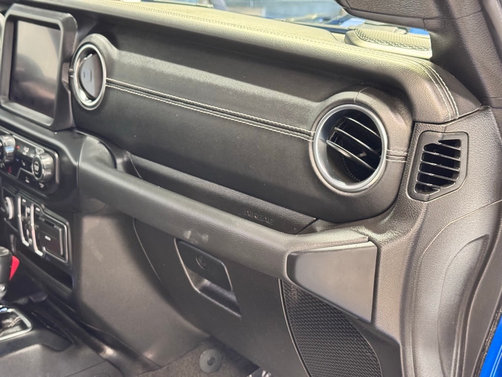 2023 JEEP WRANGLER - Image 30