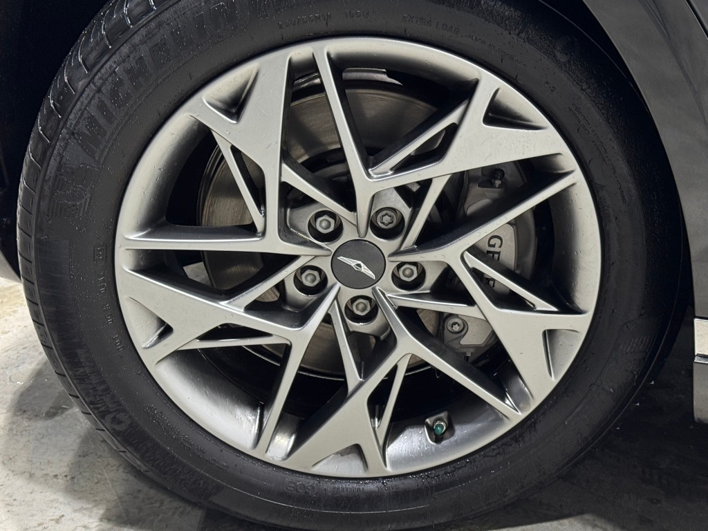 2024 GENESIS GV70 - Image 7