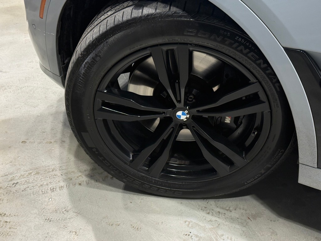 2023 BMW X7 - Image 7