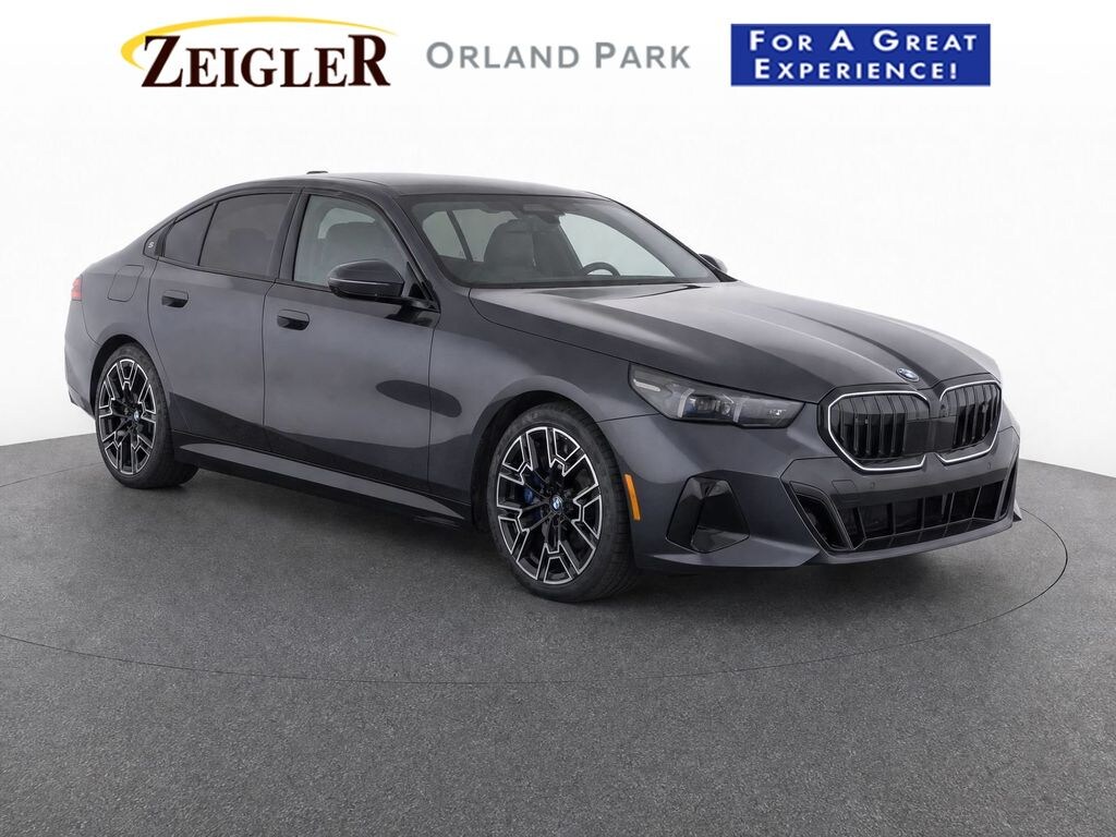 New 2027 BMW 550e xDrive Sedan