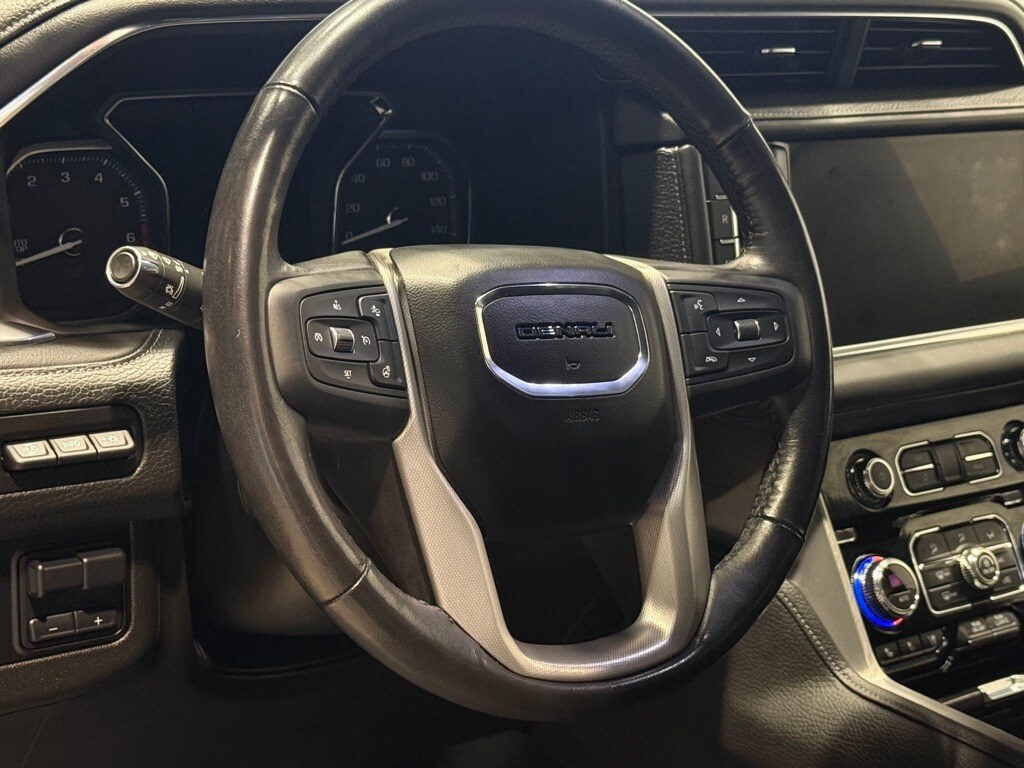 2021 GMC YUKON - Image 18