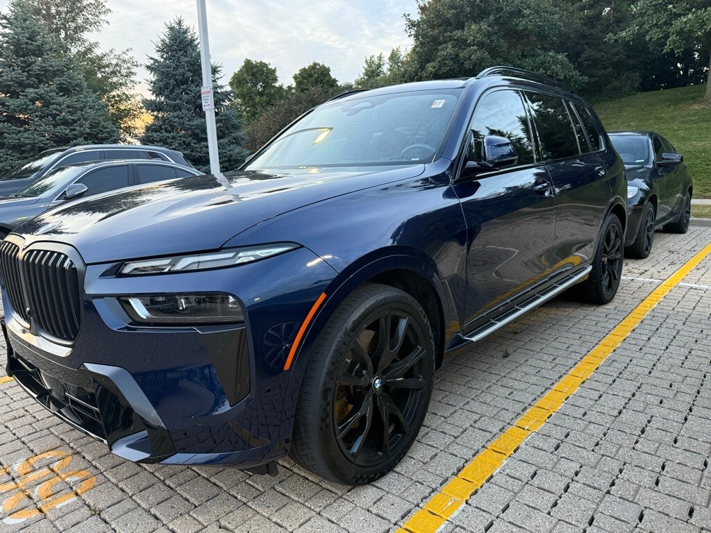 2024 Bmw X7 xDrive40i photo 2