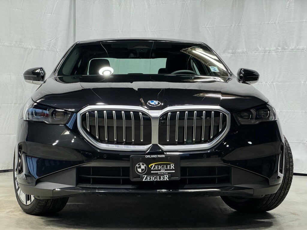 Certified 2025 BMW 530i xDrive Sedan