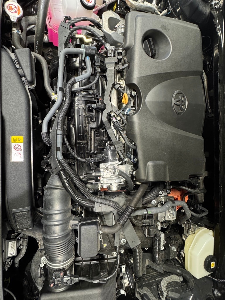 2025 TOYOTA CAMRY - Image 33