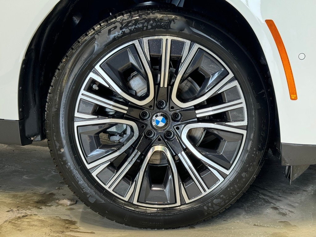 2025 BMW X3 - Image 14